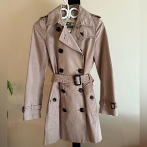 Burberry Trench Coat - Women’s US 2 / IT 36 - Blush Pink / Beige